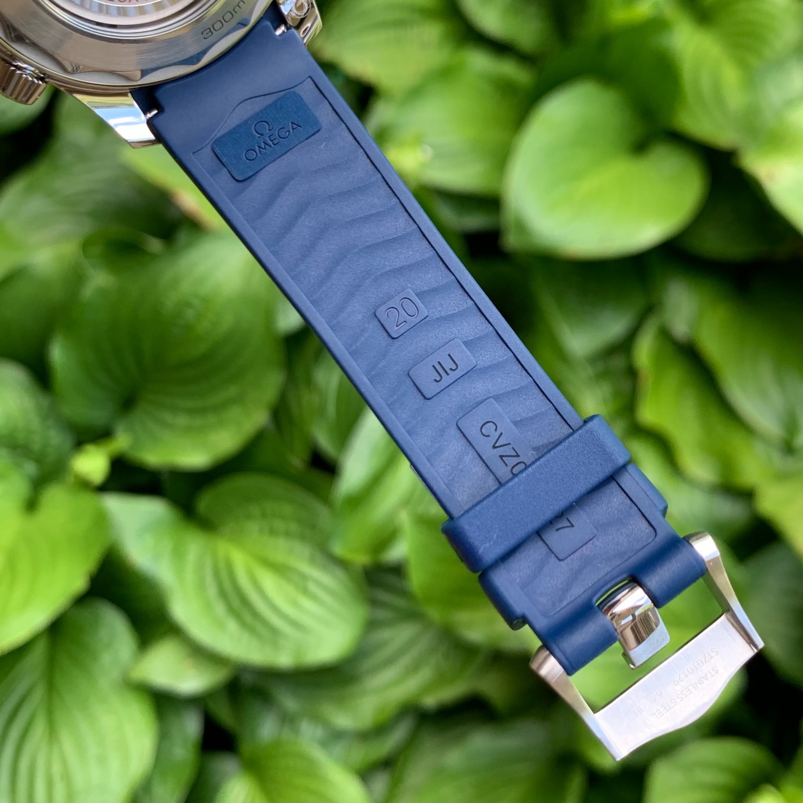Omega Seamaster 300 Co-Axial Blue Dial Ref. 210.32.42.20.03.001 Box & Papers