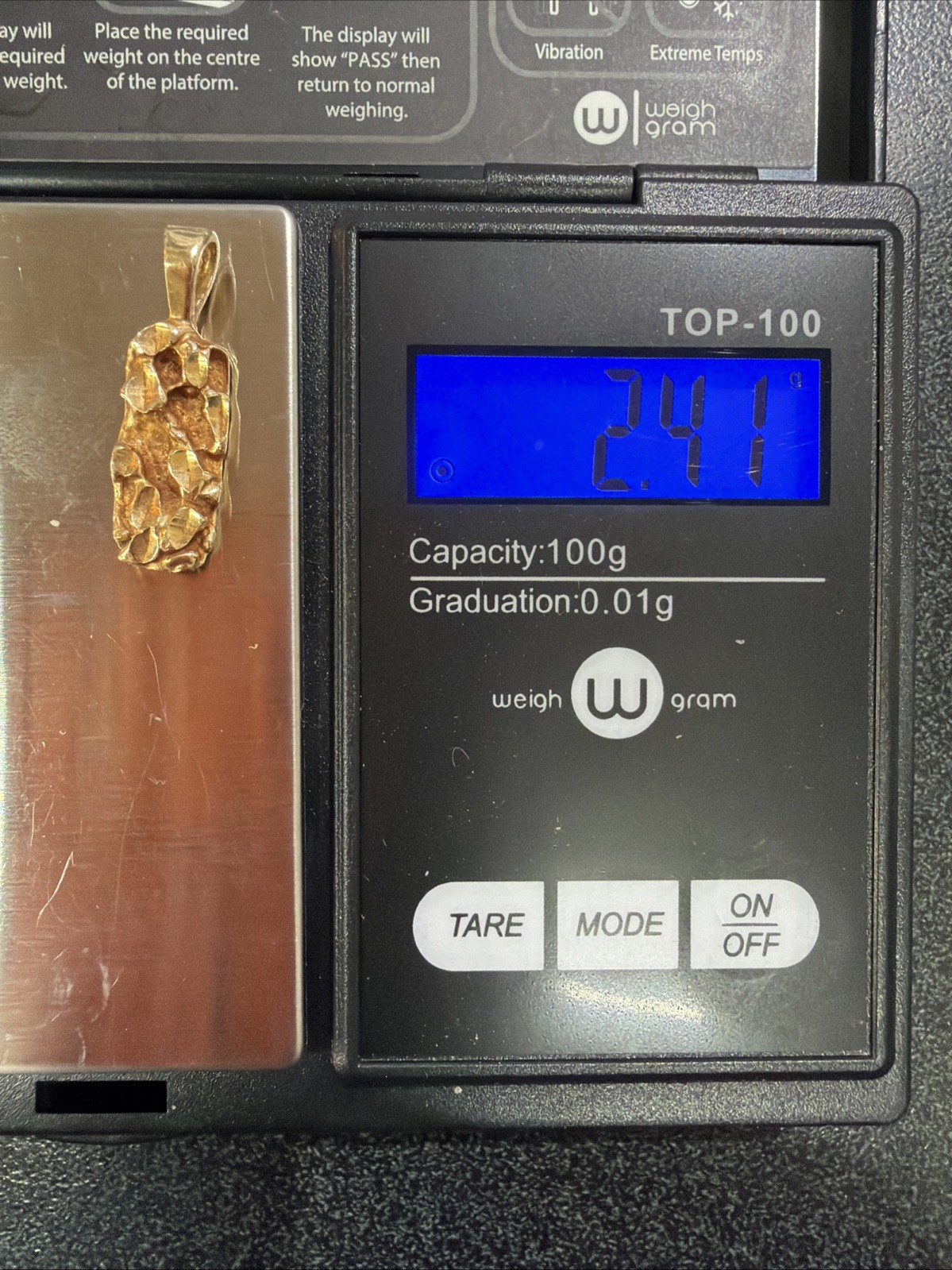 14k Yellow Gold Solid Bar Nugget Texture Charm Pendant 5/8″ TW 2.4 grams TESTED