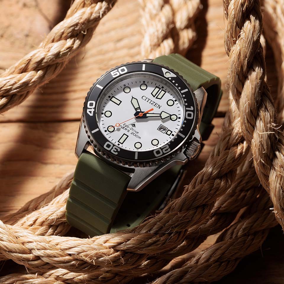 CITIZEN PROMASTER MARINE BN0265-00A Eco-Drive White Dial Green Band Watch 40.6mm