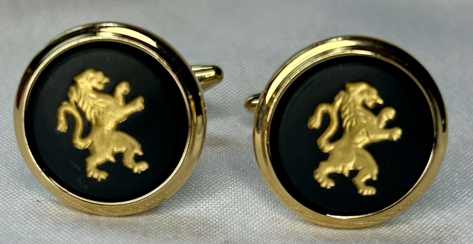 Wedgwood Lot Of 4 Pair Vintage Cufflinks