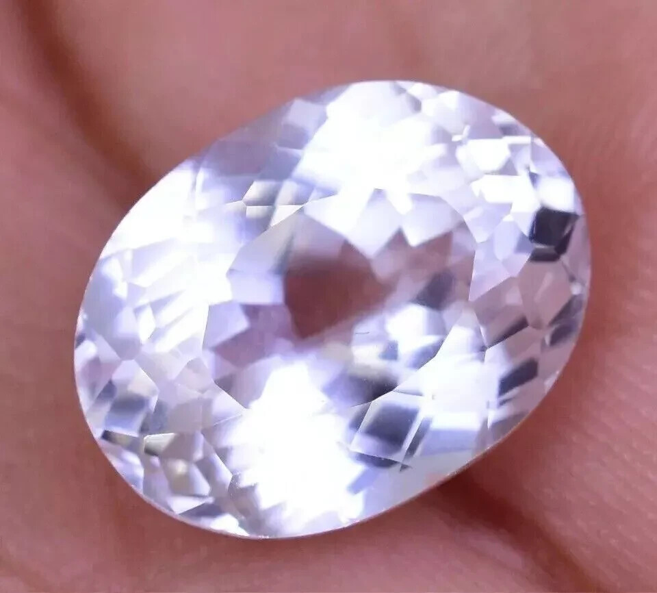 120 Ct Natural White Sapphire Oval Cut Certified Gemstone With Free Shipping
