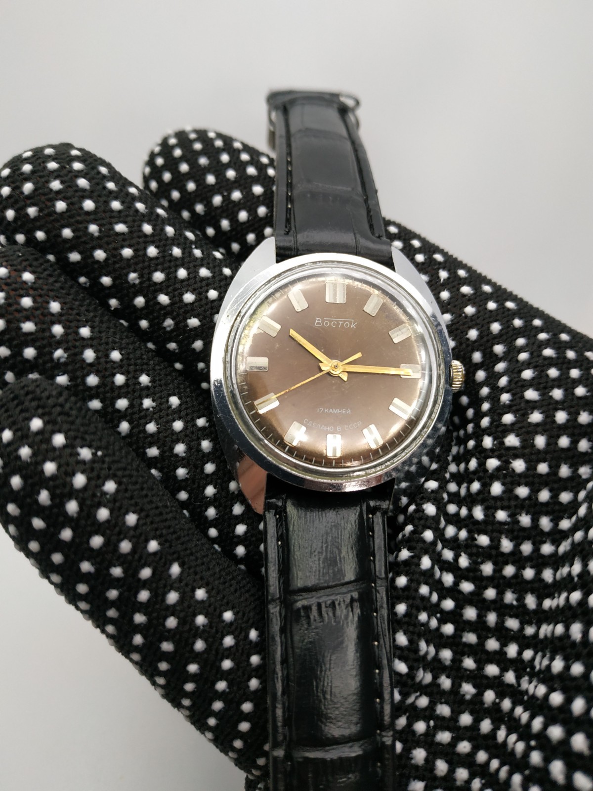 Retro Men’s Dress Watch Wostok Vintage USSR Mechanical Vostok 2409A Soviet ⭐