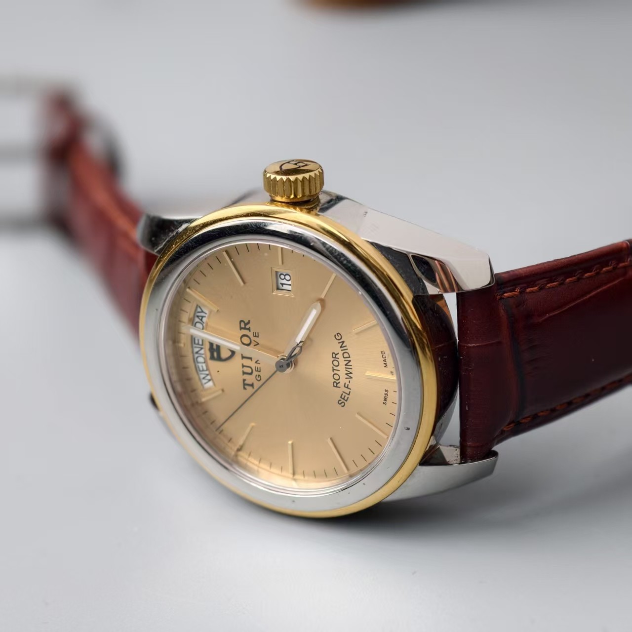 Tudor Champagne Dial Glamour M56003-0040 Men’s Watch Automatic 39mm Date