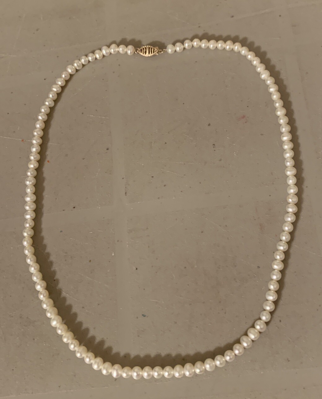 Vintage 10K Gold Cultured White Pearl Necklace 6mm 18” Timeless Classic Luxury
