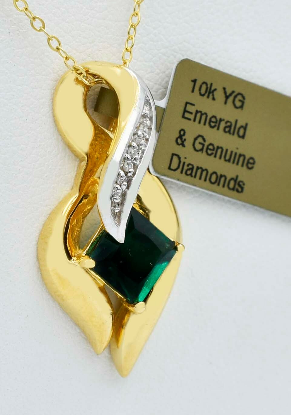 AAA EMERALD 1.90 Cts & GENUINE DIAMONDS PENDANT 10k GOLD – MADE IN USA – NWT