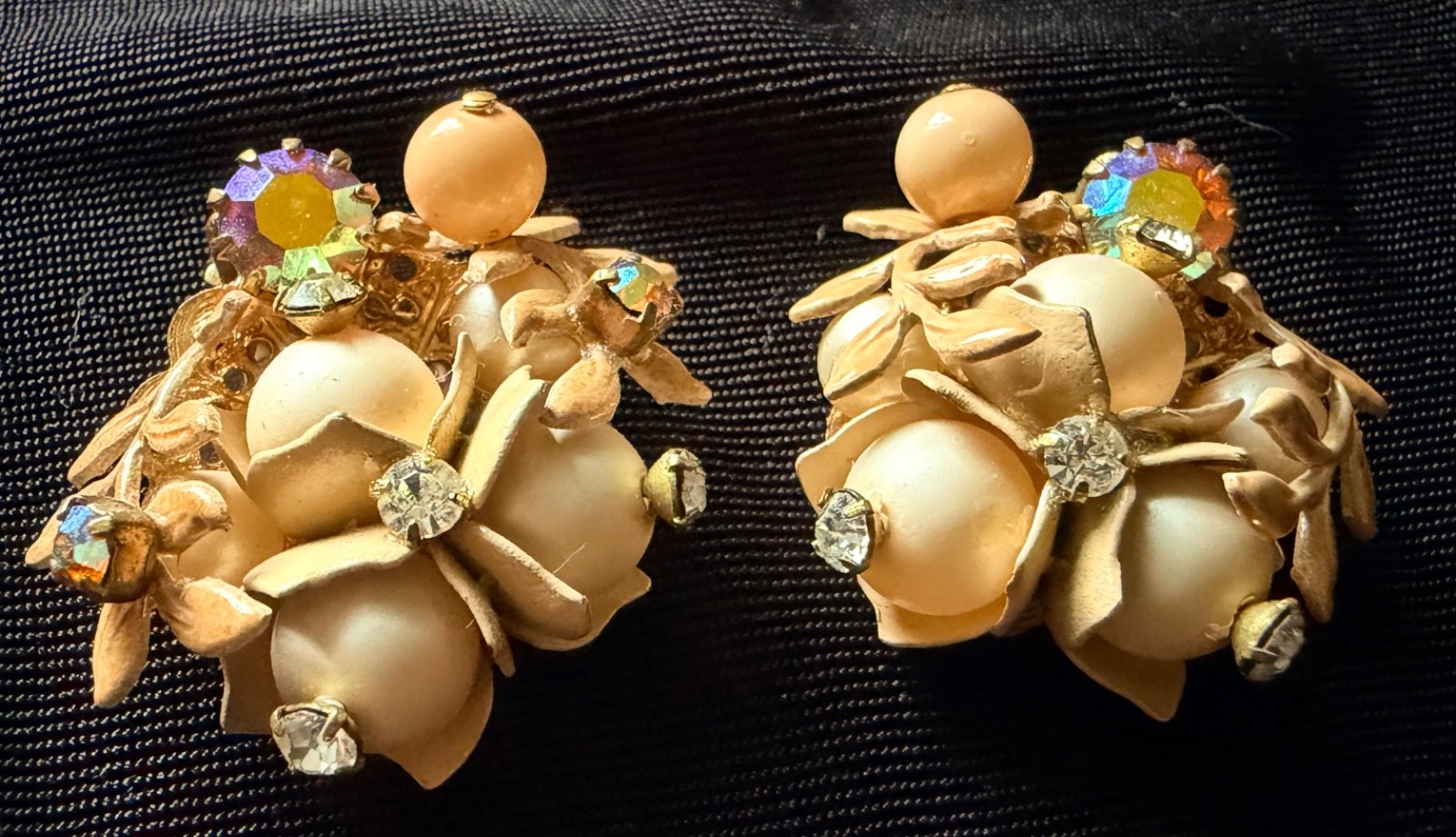Unsigned Gold Tone Floral Brooch & Clip-On Earrings Set • Aurora/AB Rhinestones