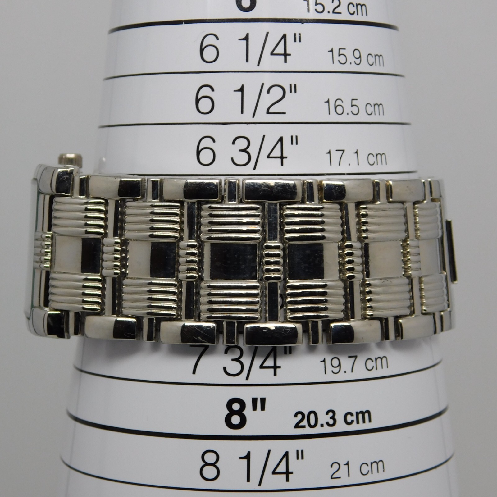 ACCUTIME WATCH CORP. GENWM5130MS Quartz Analog Men’s Watch 7 1/2″ New Battery