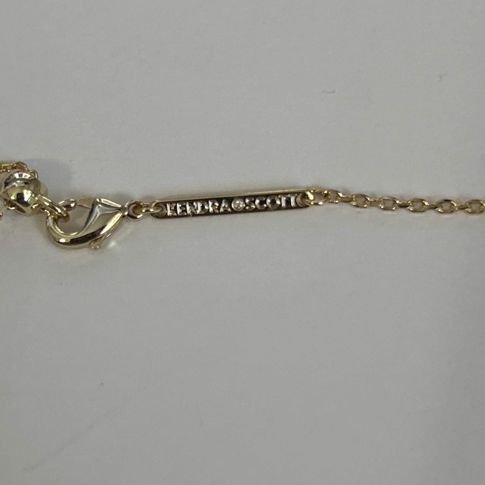 NEW! Kendra Scott Gold Krista Bow Short Pendant Necklace in White Mix Pearl