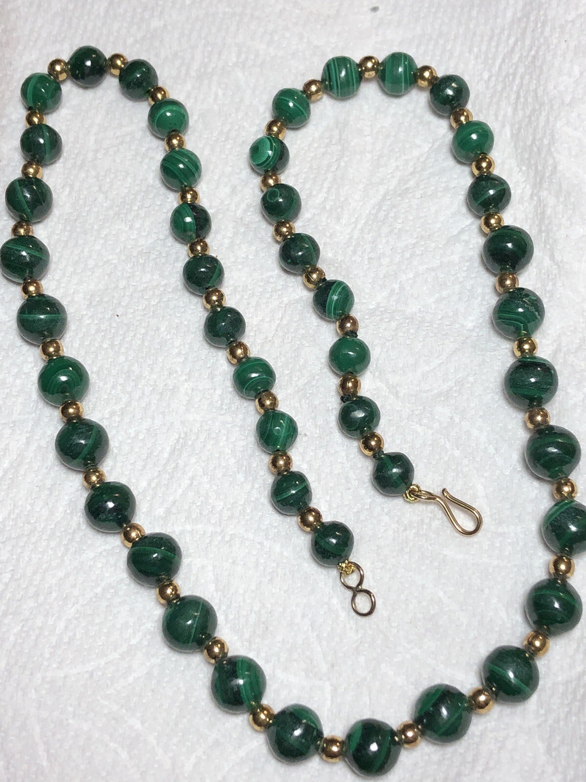 Graduated Malachite Gemstone Bead Necklace 21 Inches
