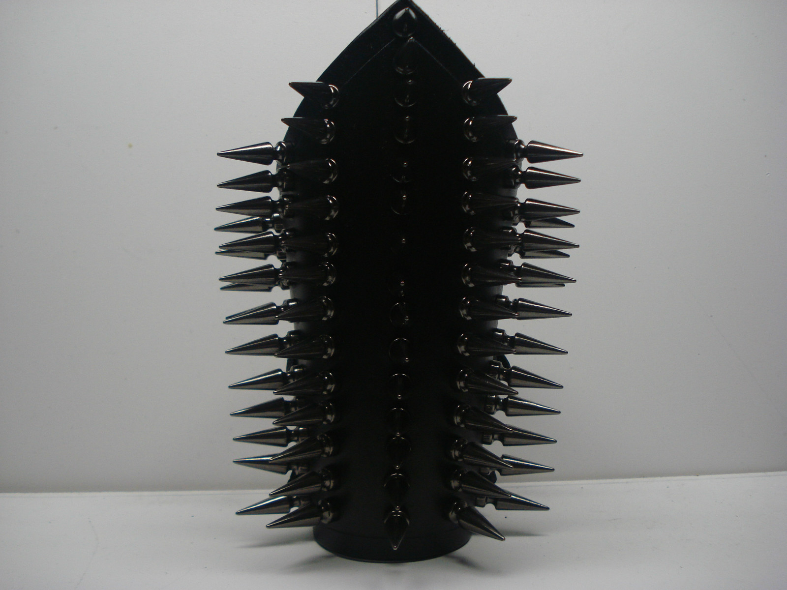 Black Chrome Spikes Gauntlets.BLACK METAL. (MDLG0242)….. KULT OV AZAZEL’S