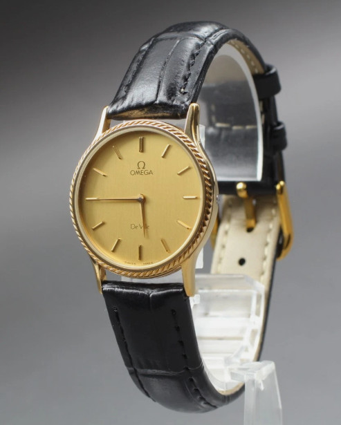 Rare OMEGA De Ville – NEAR MINT – Cal. 1365 Gold Dial Quartz – STUNNING