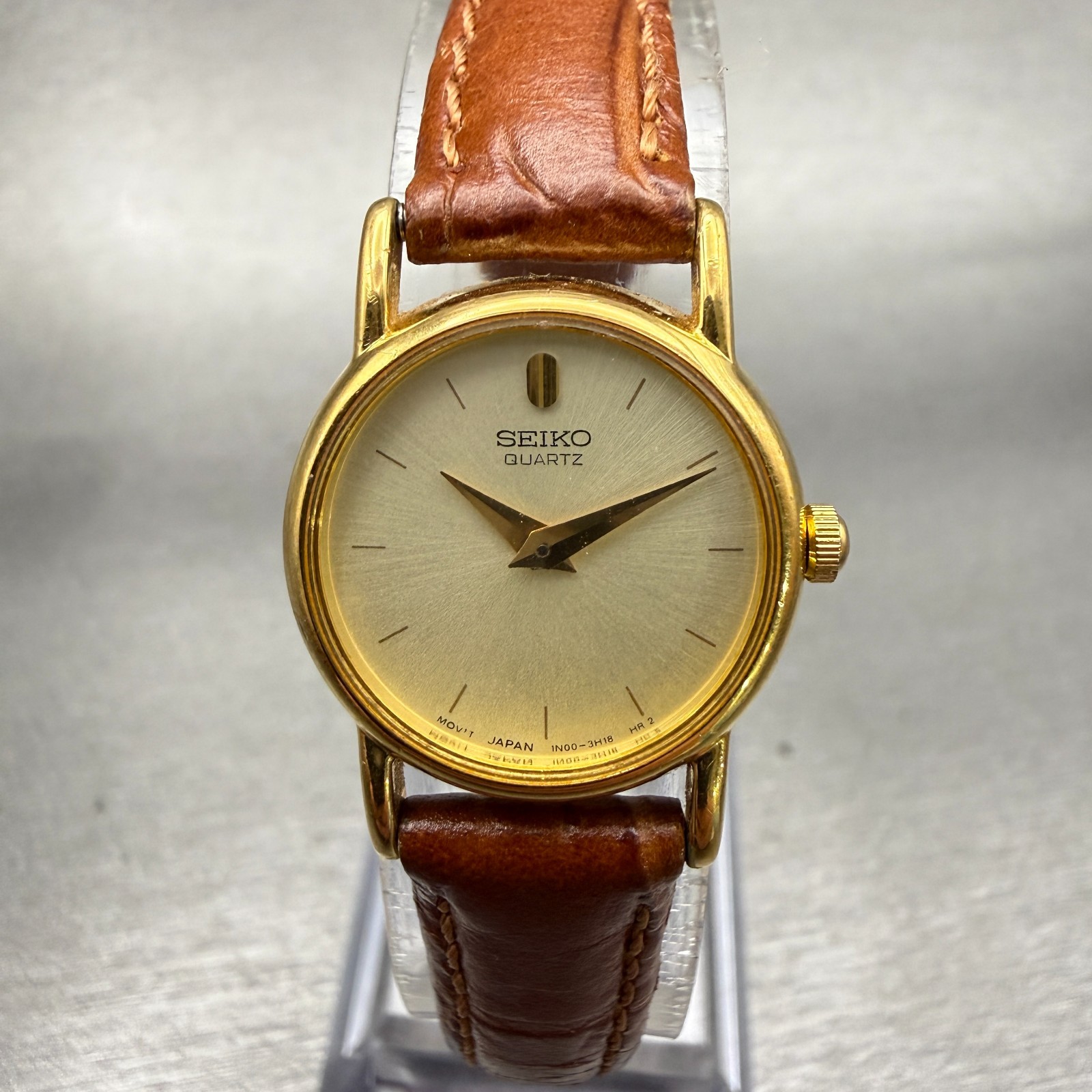 Seiko Watch Women 20mm Champagne Dial Gold Tone Round 1N00-0F69 New Battery VTG