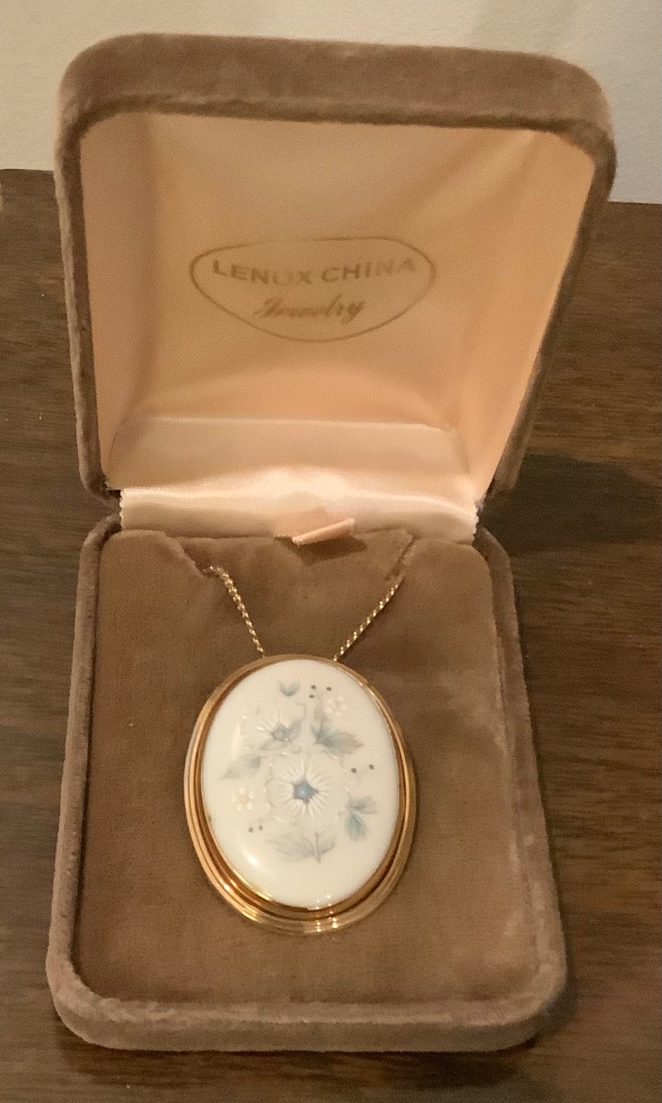 Vintage Lenox 12K Gold Filled Porcelain Floral Pin/Pendant D509