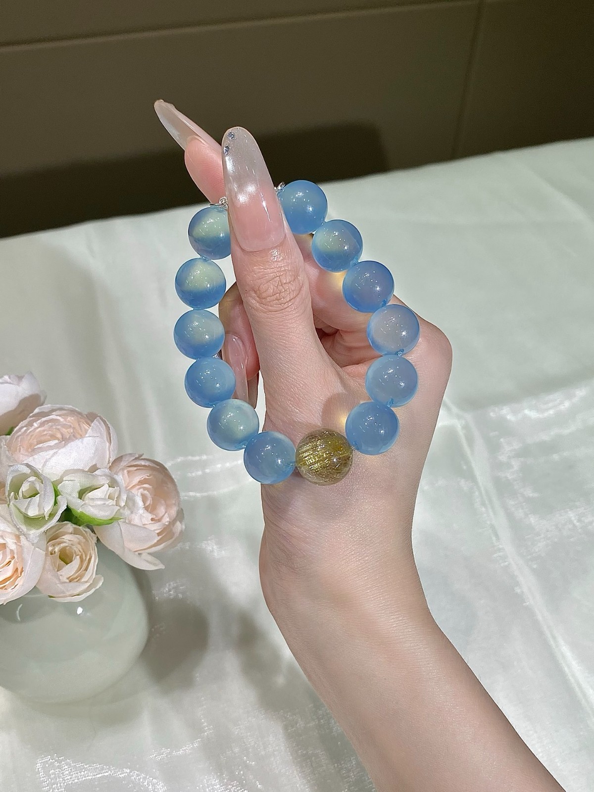 LUSA FEELA Natural Aquamarine Golden Rutilated Crystal Stretch Bracelet Gift