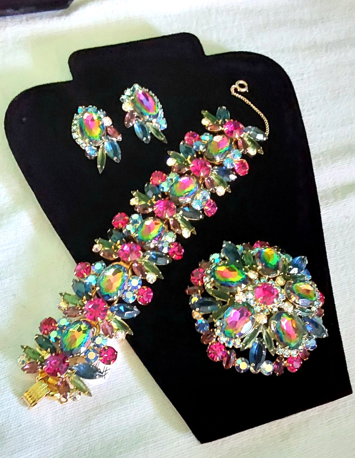 Juliana Rhinestone BRACELET BROOCH EARRING SET Book Pcs Watermelon Vitrail Rare