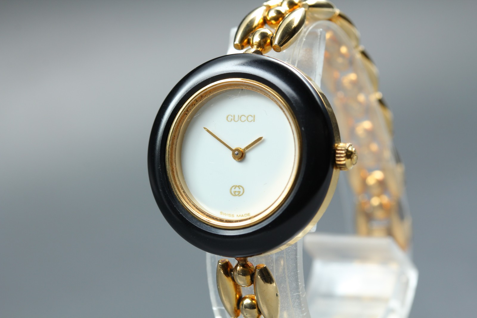 Gucci Change Bezel Color 1100L Gold Women’s Watch From JAPAN Excellent