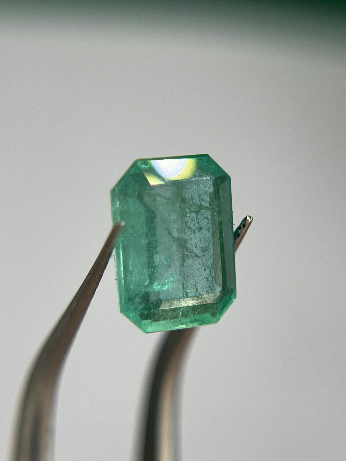Natural Emerald 1.37 ct Emerald Cut Green Emerald Loose Gemstone 8.10×6.19 EM18