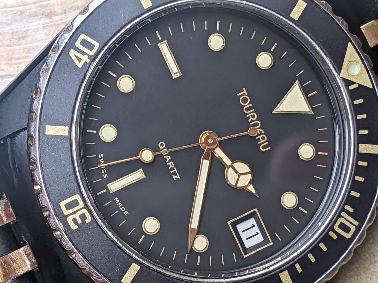 Vintage Tourneau 20 ATM Diver w/PVD Coated Monnin Case,ESA 555.111 Mvmt,Serviced