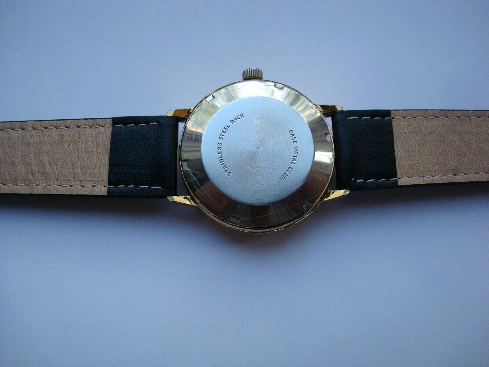 WITTNAUER GENEVE MENS AUTOMATIC WATCH 17j. ETA 2879 DAY DATE Quick Set Near Mint