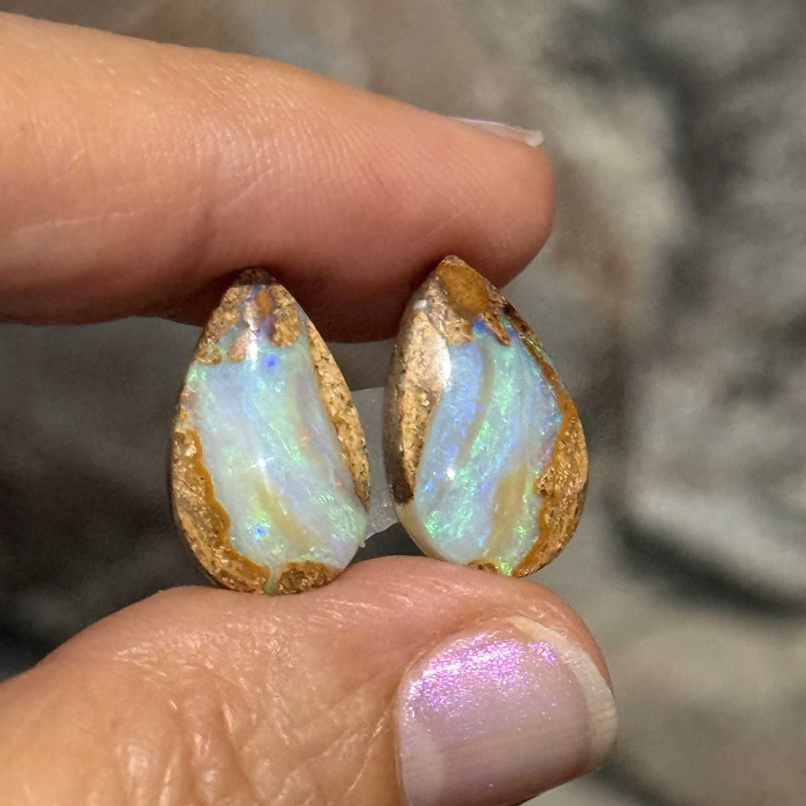 12.2ct 18×10.6×5.3mm Rare Pair Crystal Pipe Australian Boulder Opal Cabochon Gem