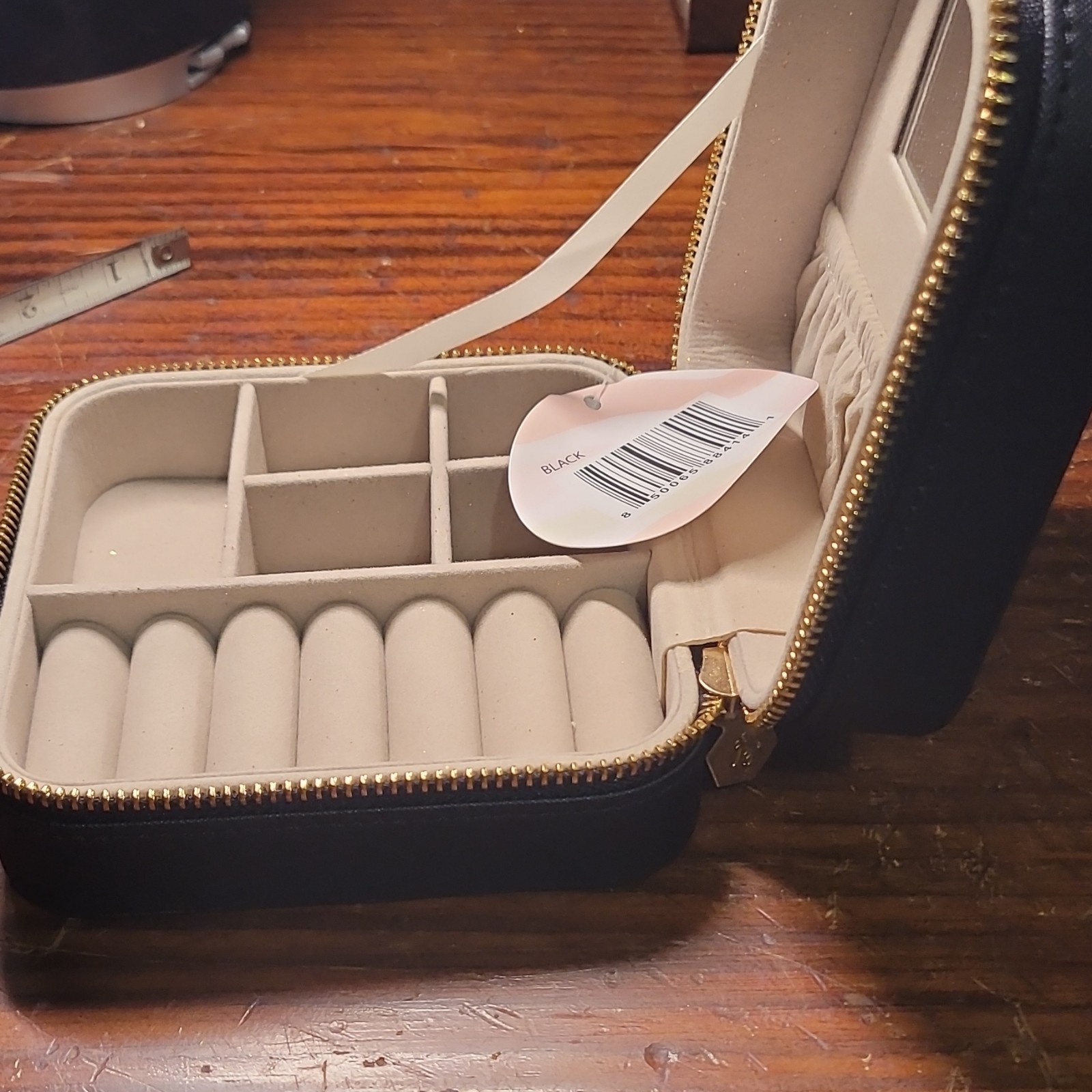 Hives & Honey Mya Black Travel Jewelry Case Zip-Around Mirror