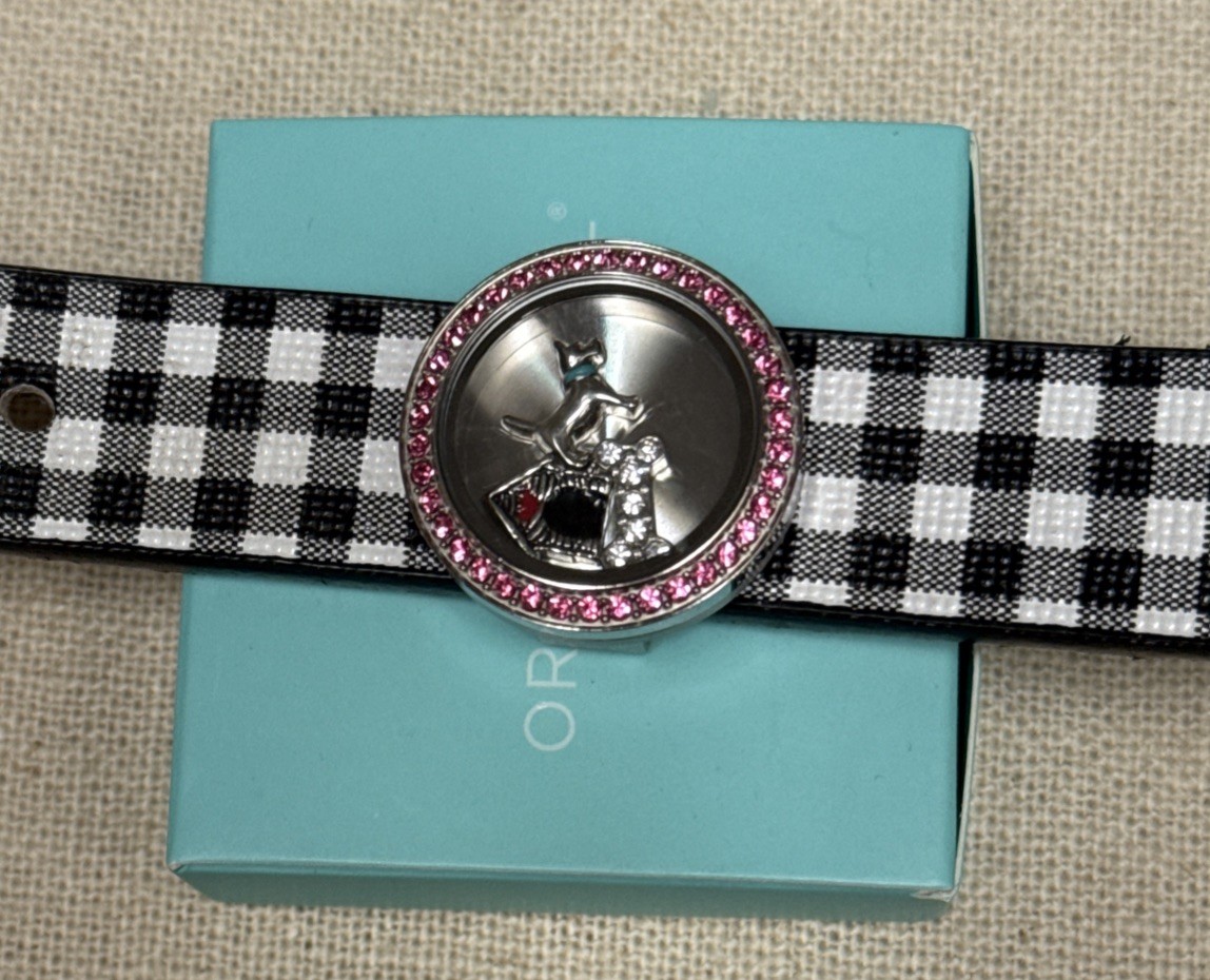 Origami Owl Dog Collar with Locket and Charms SEE NOTE in Description