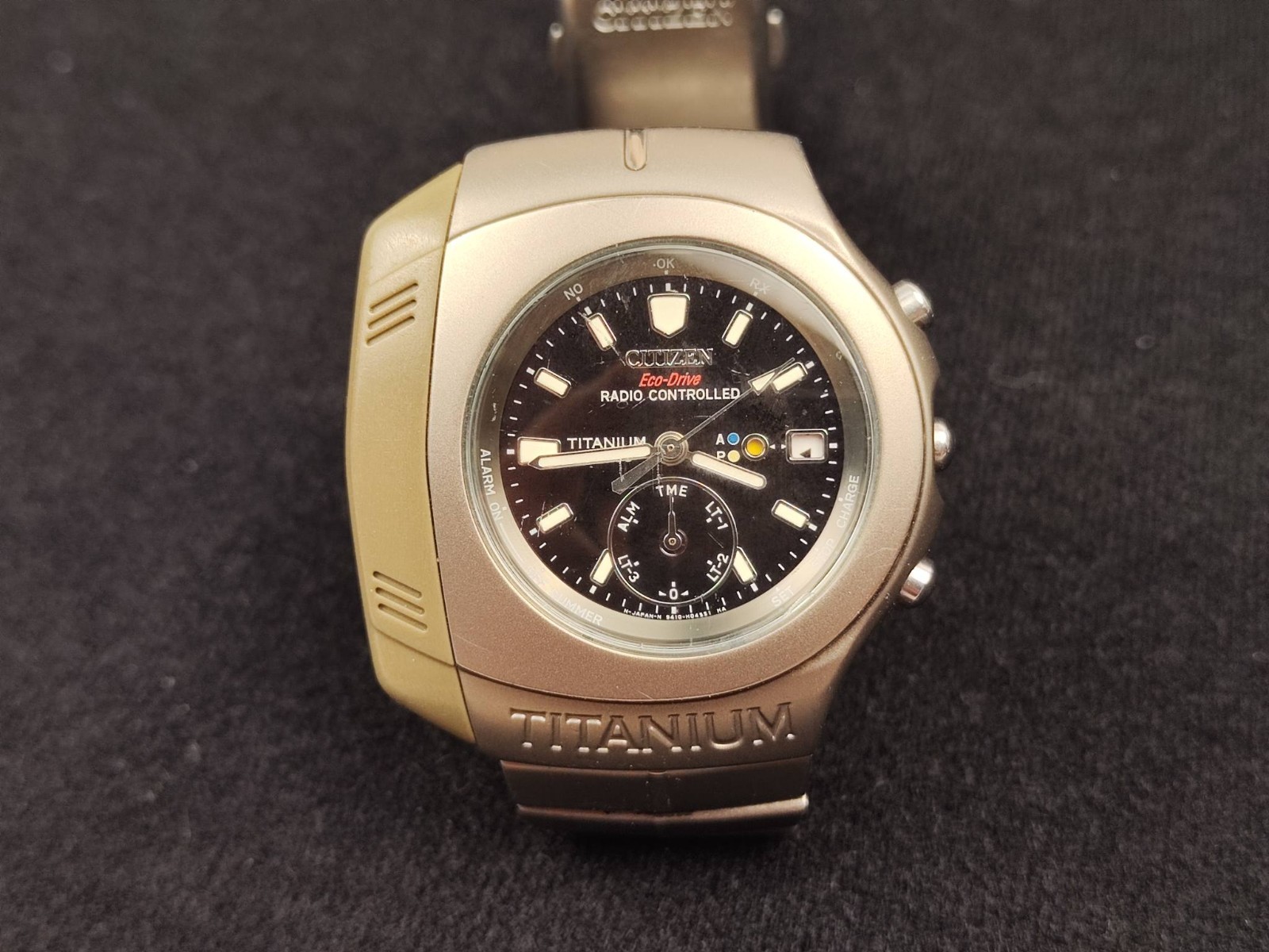 Citizen Eco-Drive 9415-H02004 TA Vintage Titanium Radio-Controlled Men’s Watch