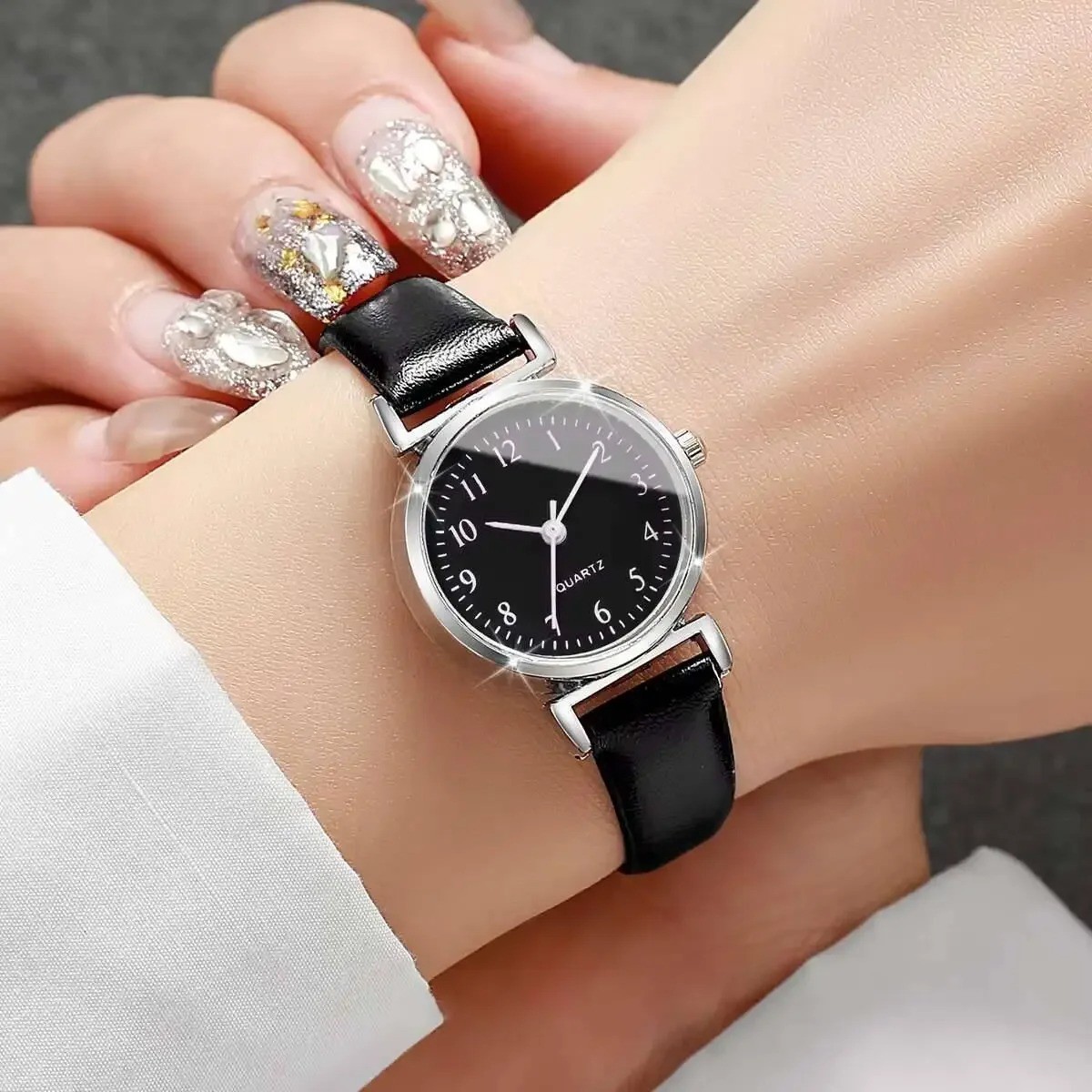 Small Dial Women’s Watch – Simple Leather Band, Analog Quartz Wristwatch,Fashion