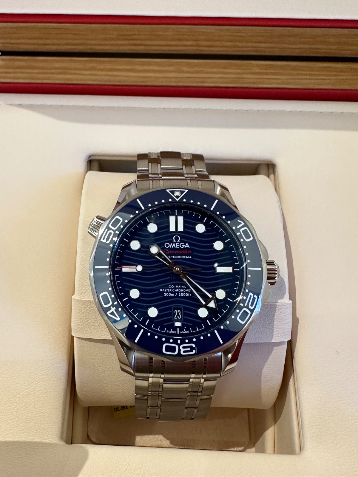 OMEGA Seamaster Diver 300M 210.30.42.20.03.001 Blue New! Box and Cards