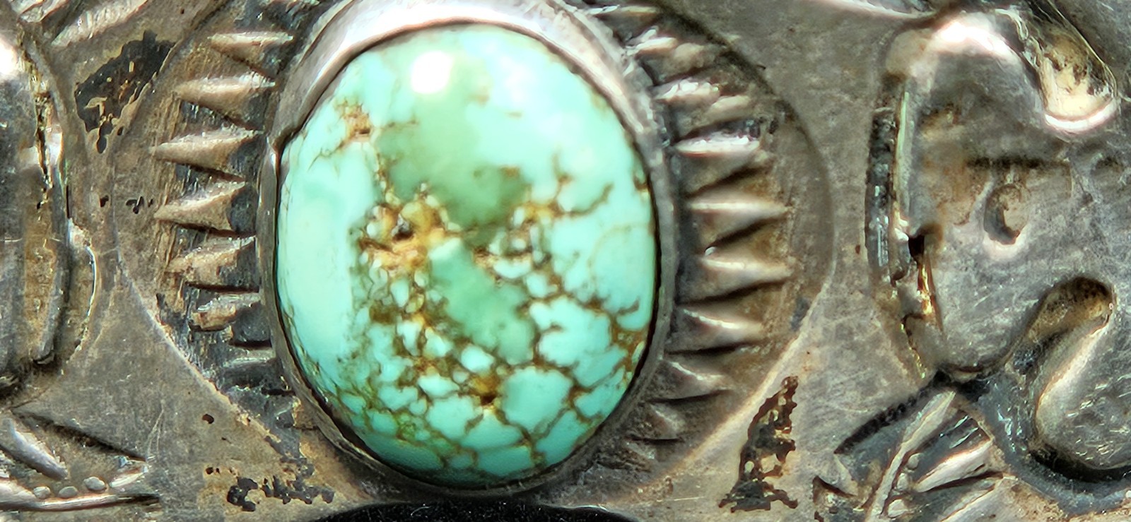 Vintage Fred Harvey Era Sterling Turquoise Cuff Bracelet Arrowhead Navajo G18