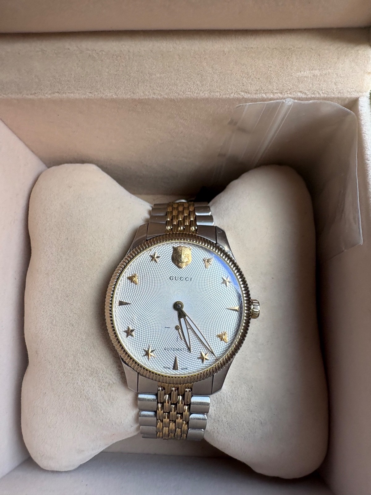 Gucci G-Timeless 40mm Automatic Watch – Silver & Gold Two-Tone (Model 632044)
