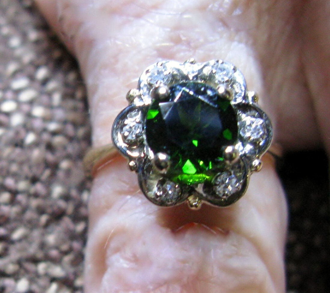 Chrome Diopside(1.95ct!)+ Diamonds(.4ctw) Gold(14K) Ring, 100%Natural, Size 6
