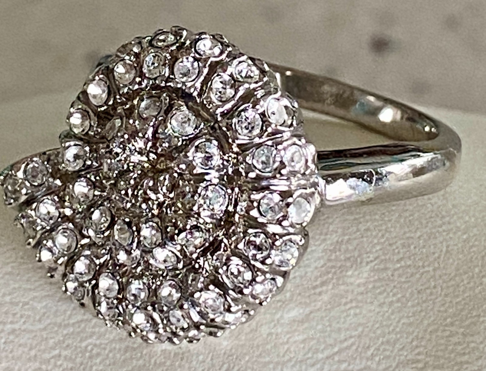 Spiral Shell Style Statement Cocktail Ring Cluster Clear Rhinestone Band Size 8