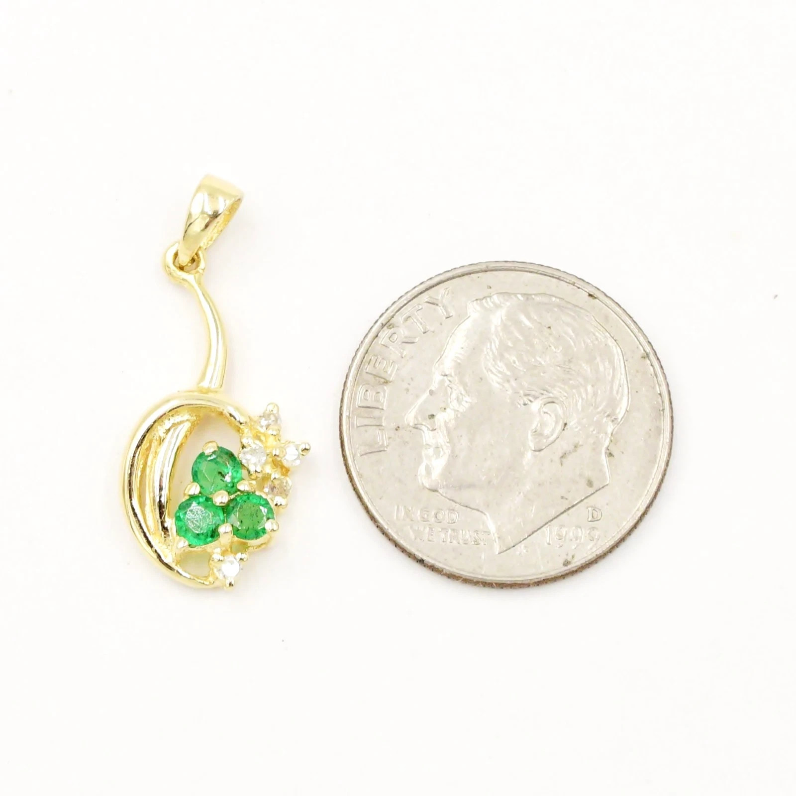 2.1CT Round Cut Lab Created Emerald Women’s Charm Pendant 14k Yellow Gold Plated