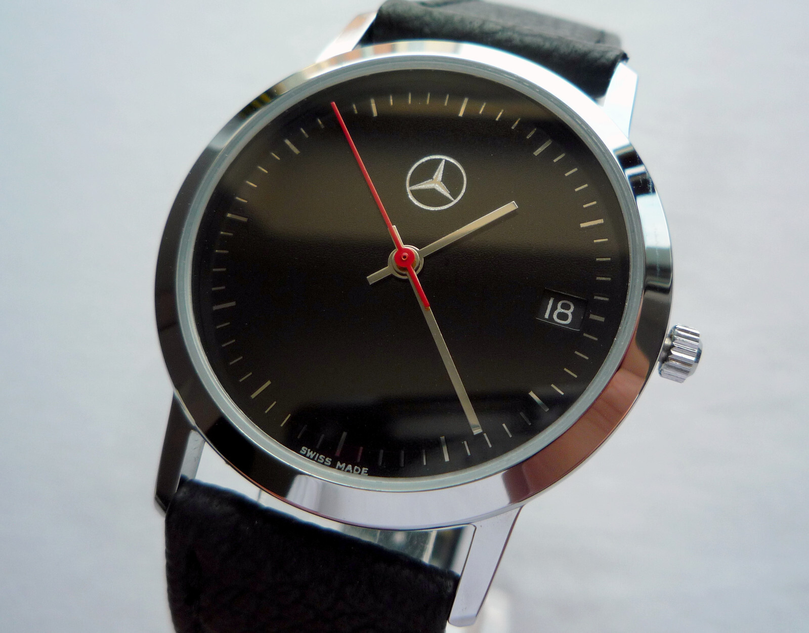 Mercedes Benz Vintage Classic Car Accessory Sport Basic Design Swiss Made Watch