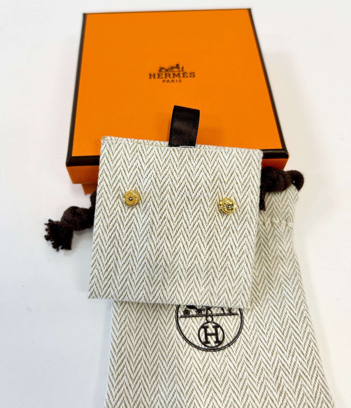 Hermès Mini Pop H Earrings & Clic H Bracelet Blanc White Gold Plated Set NEW