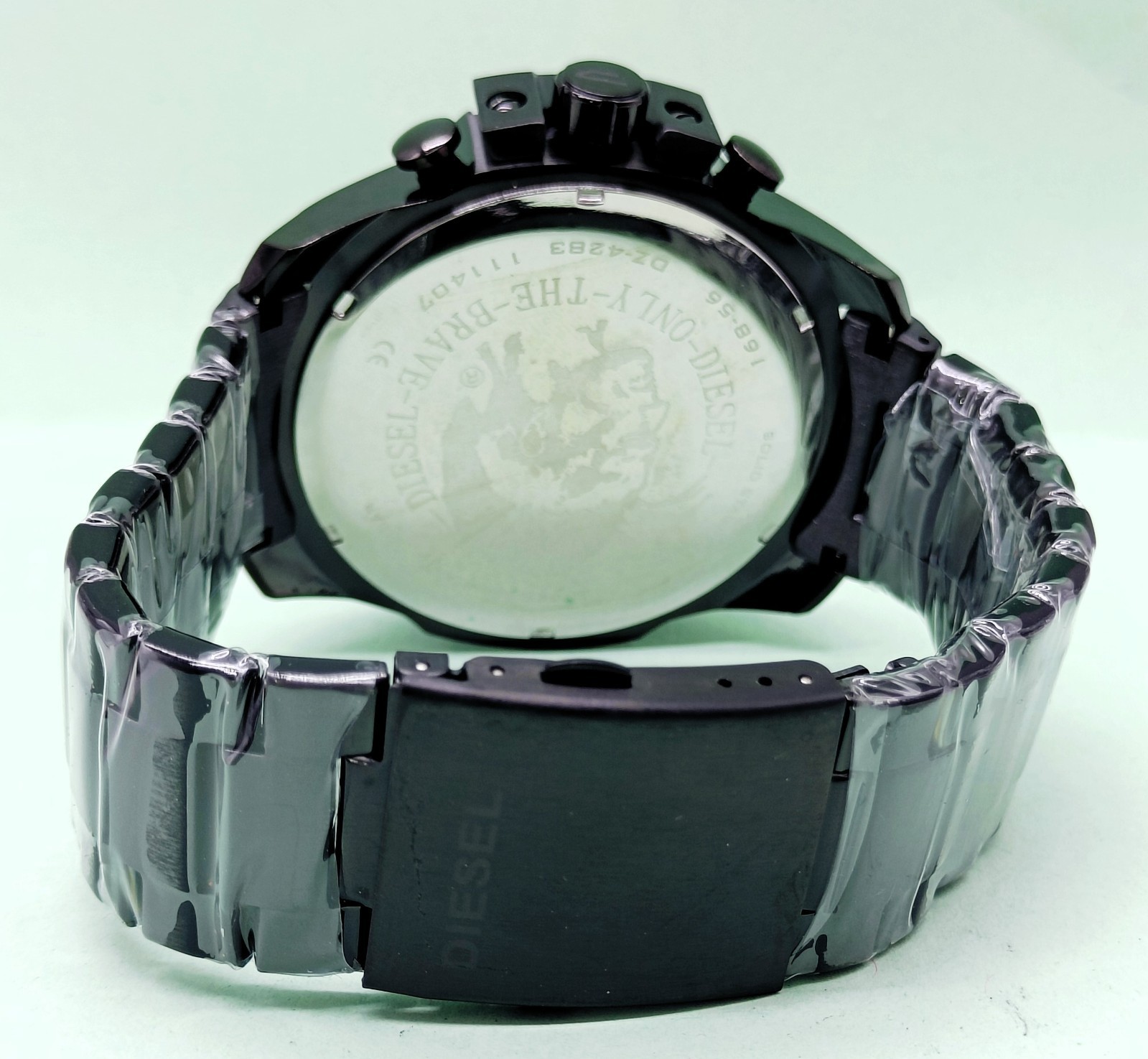 Fantastic Diesel 10 Bar “ONLY THE BRAVE” Chronograph Quartz Men’s Wrist Watch