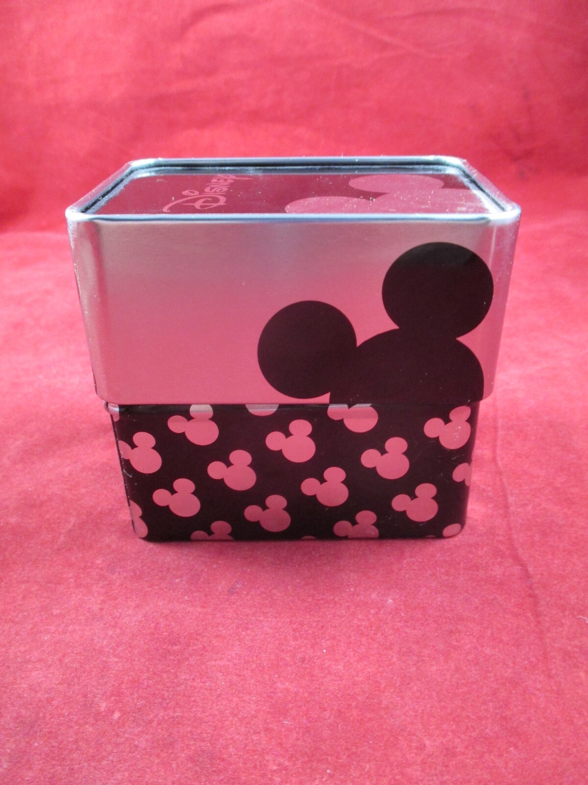 M. Z. Berger & Co. Walt Disney Mickey Mouse Womans Watch