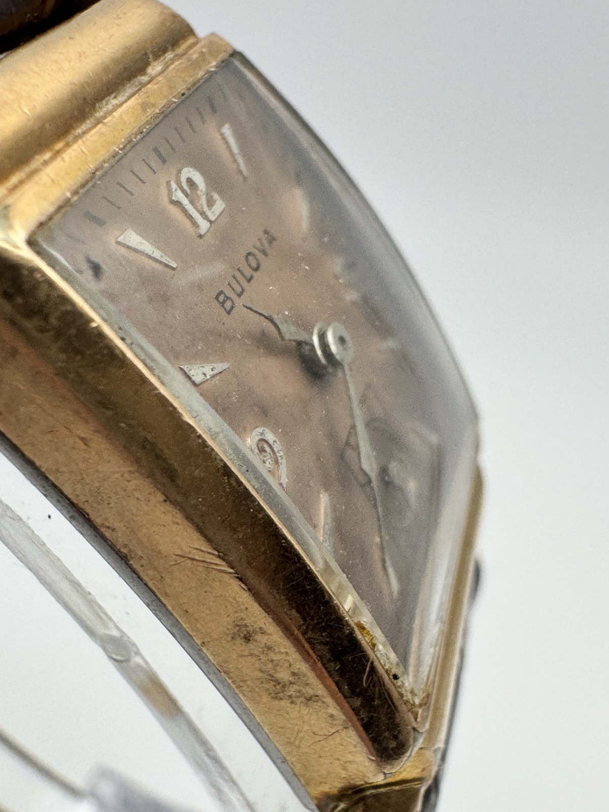 BULOVA Squadron 8AE HOODED LUG 14KT RoseGOLD FILLED 1940’S WATCH 17 JEWELS
