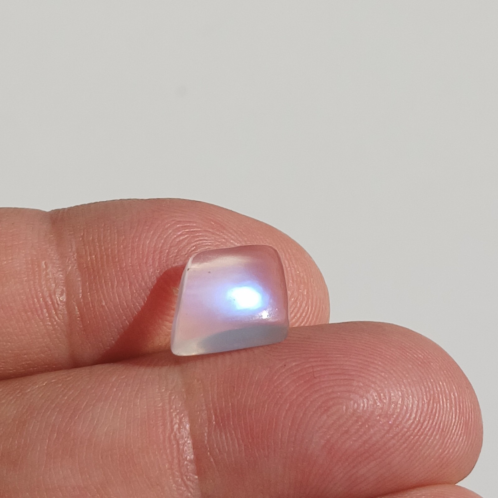 Loose Moonstone, Unique Designer Cabochon, 4.2 CT – 14.2 mm x 11.1 mm x 4.5 mm