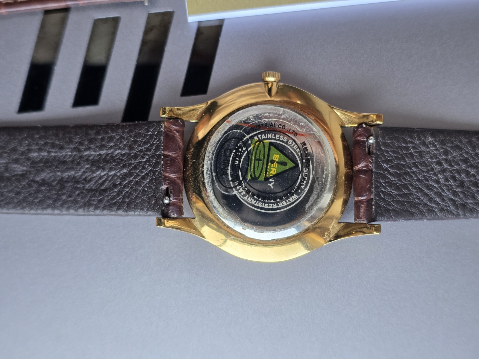 Berny 38mm Quartz Watch with Additional Premium Leather Strap