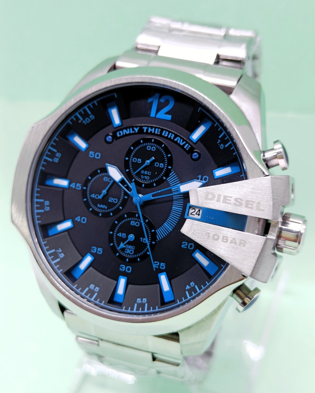 Awesome Diesel 10 Bar “ONLY THE BRAVE” Chronograph Quartz Men’s Wrist Watch