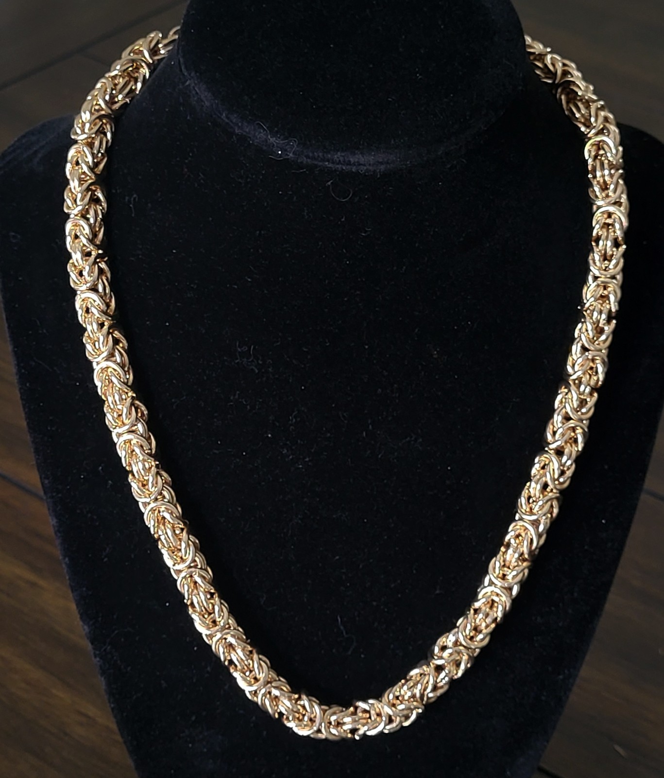 BYZANTINE GOLDTONE NECKLACE 18″ EXPANDABLE TO 20″