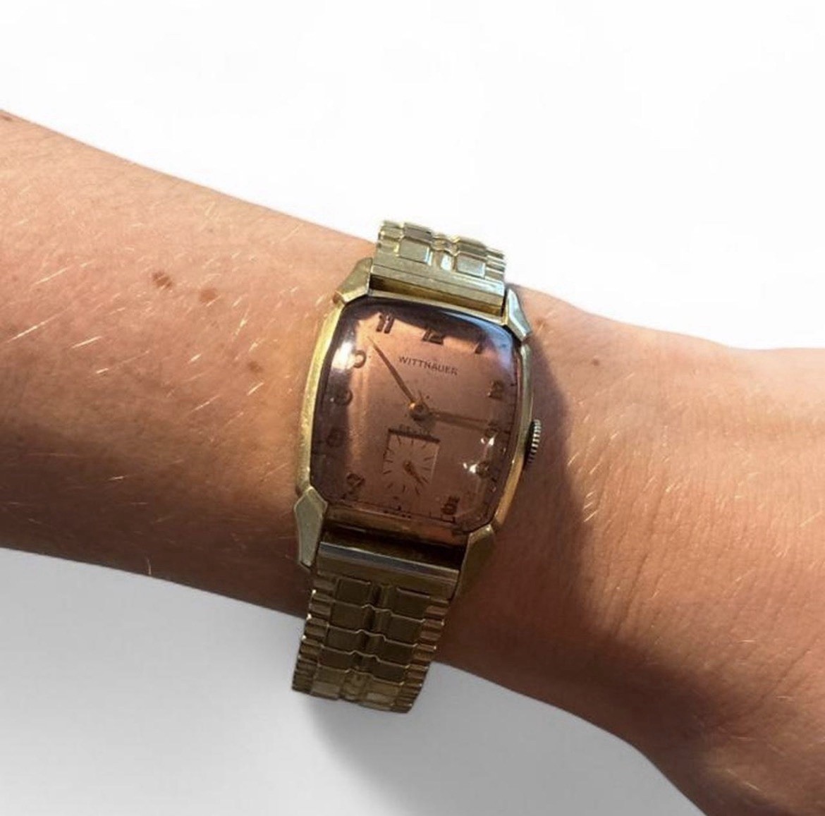 Wittnauer Revue Vintage Womens Manual Mechanical Rectangle Pink Dial Box Papers