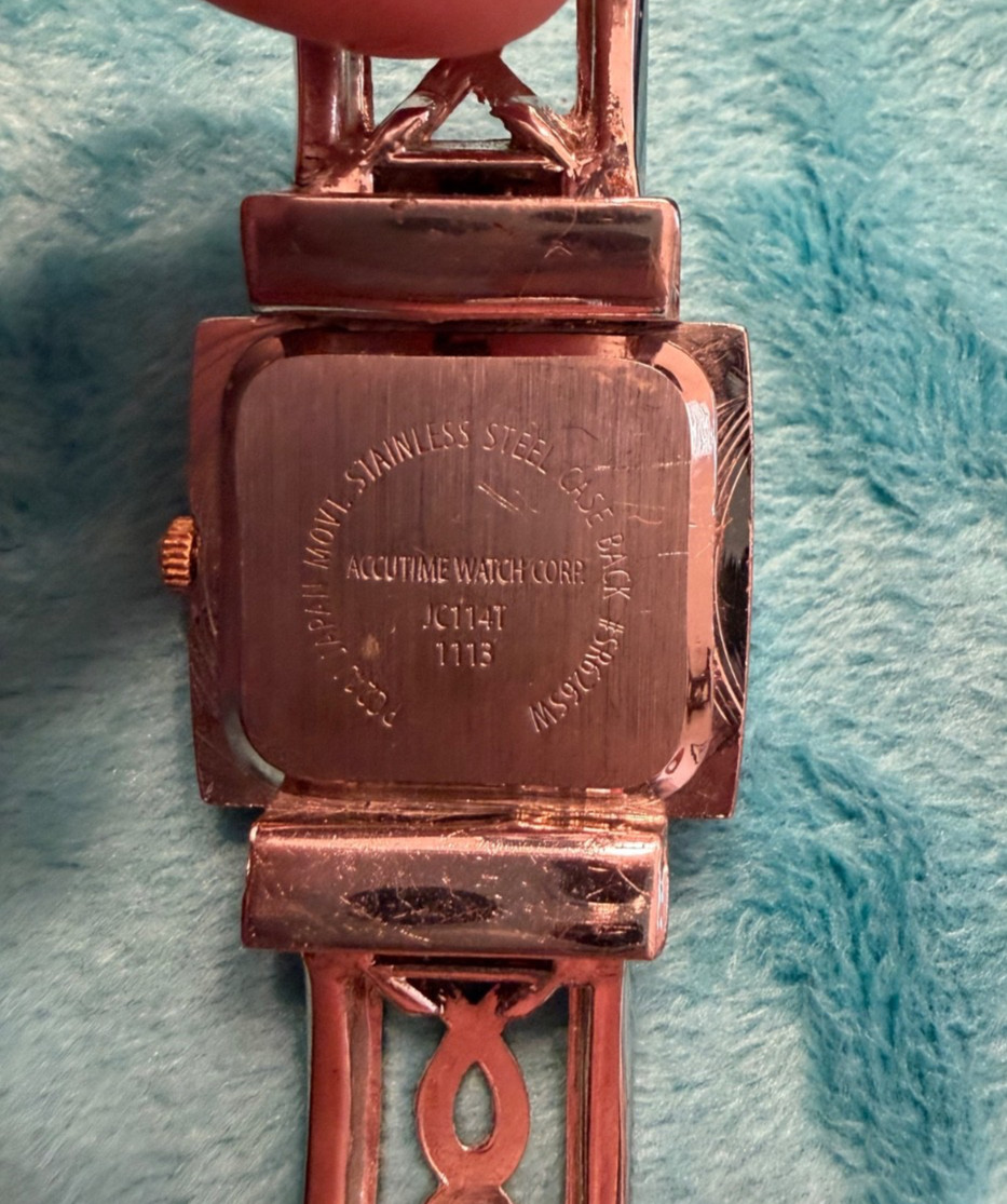 Accutime Watch Corp. Women’s Quartz Fashion Watch – Works!