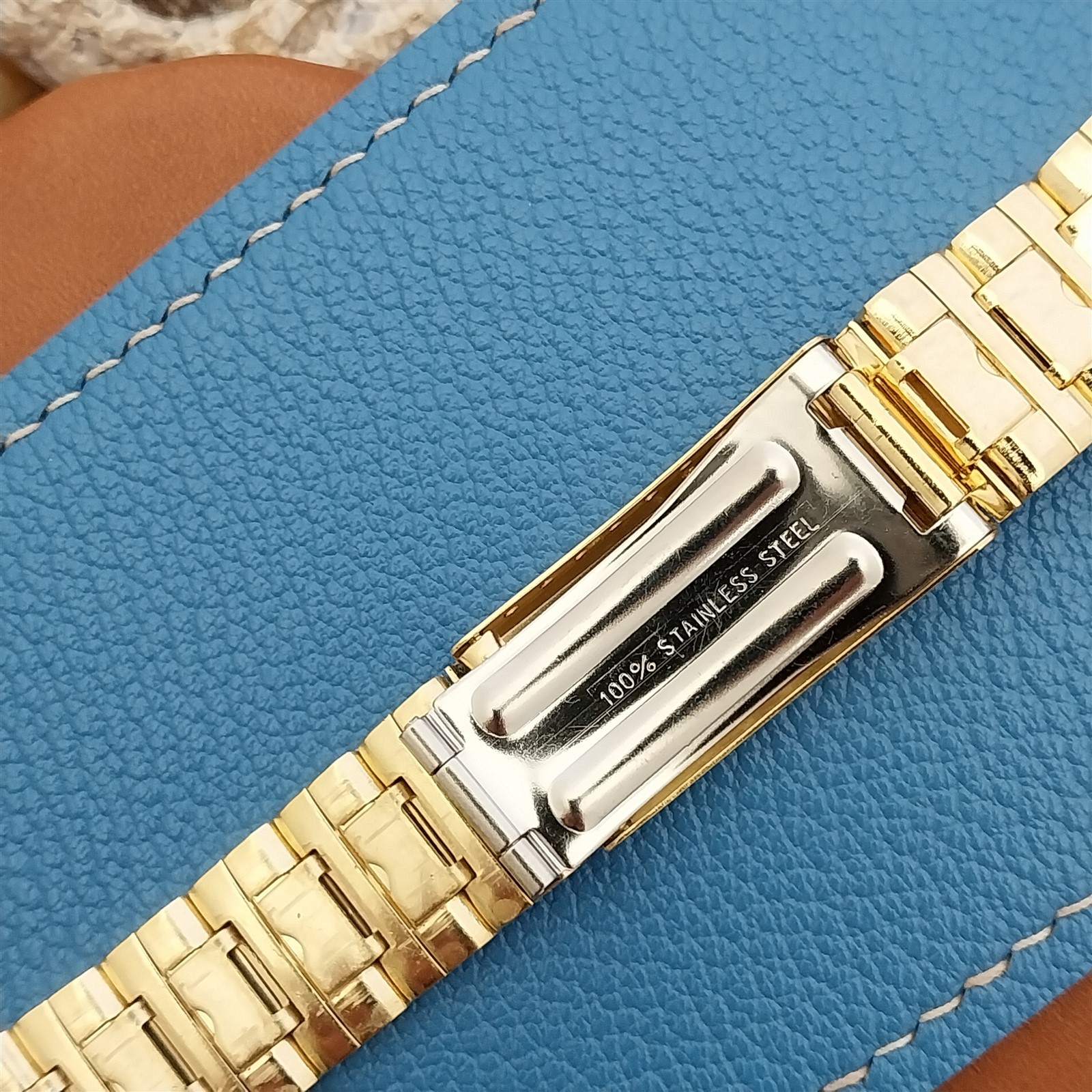19mm 20mm 21mm 22mm Gold-Tone LED LCD nos 1970s-1980s Vintage Watch Band
