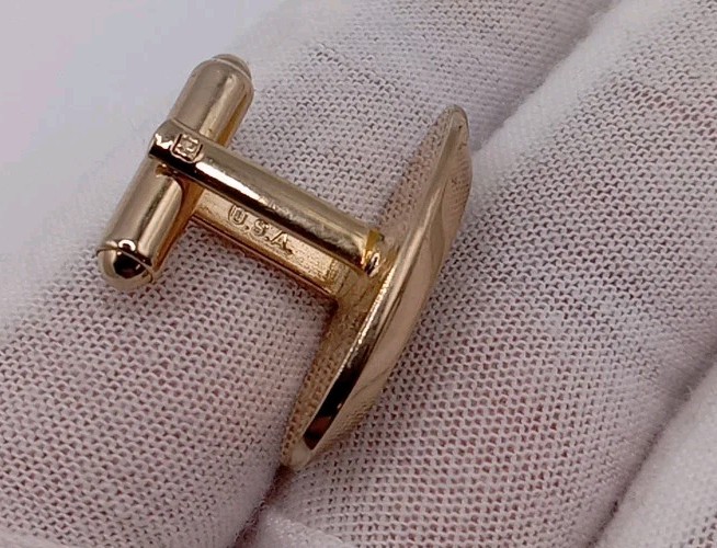 Pair Of Vintage Hickok USA Gold Tone Cufflinks Casual Business