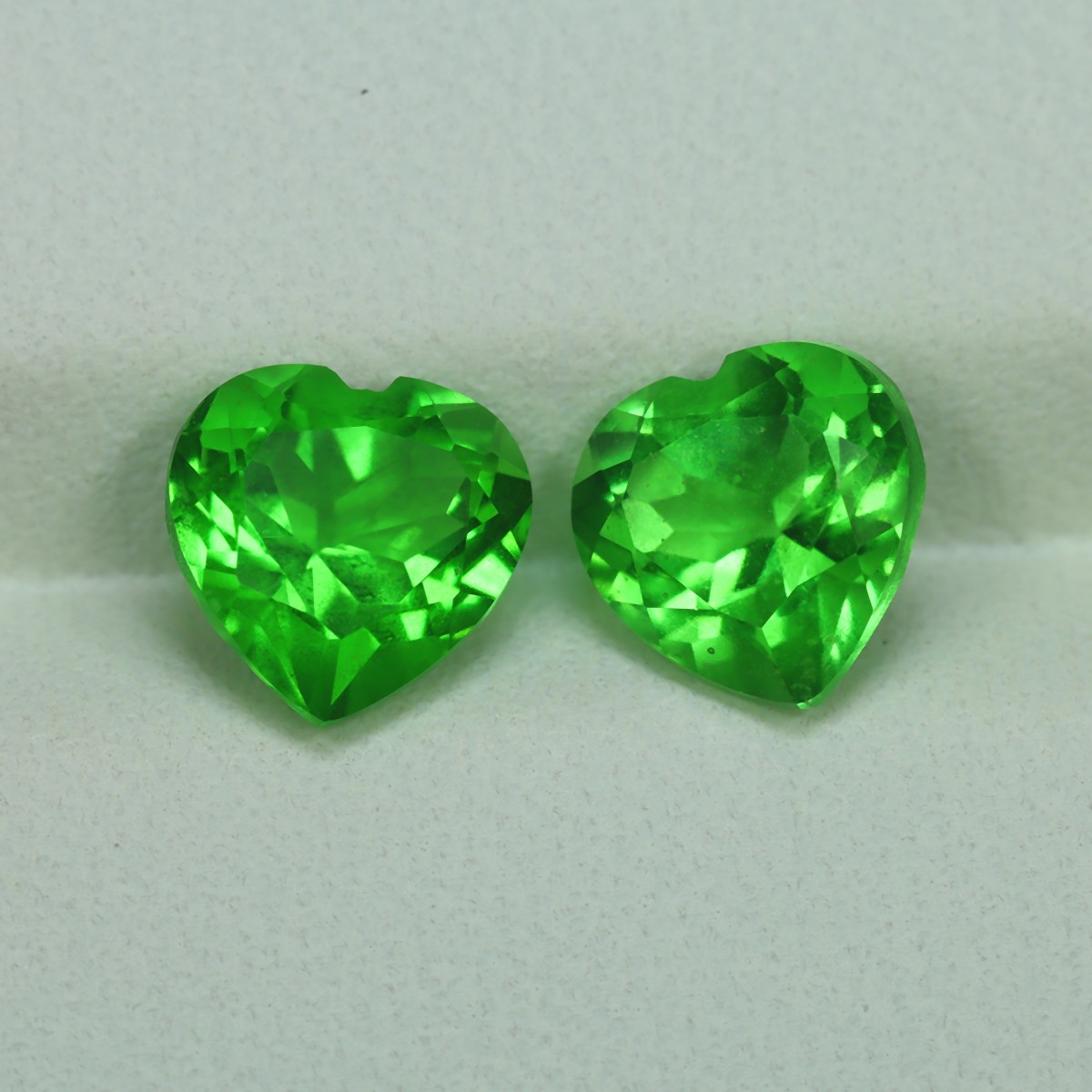 2.23 Cts_Earth Mine Glass_100 % Natural Unheated Green Moldavite_Africa
