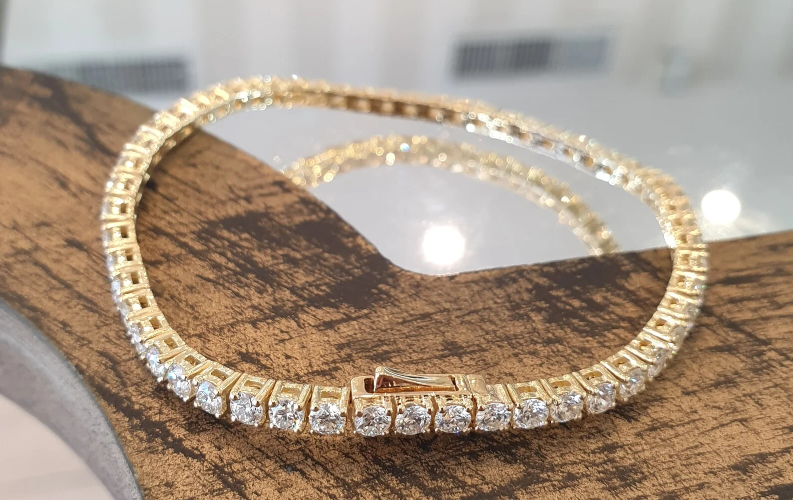 Women’s Day 6.60Ct Round Natural GH/VS Diamond Tennis Bracelet 14K Yellow Gold