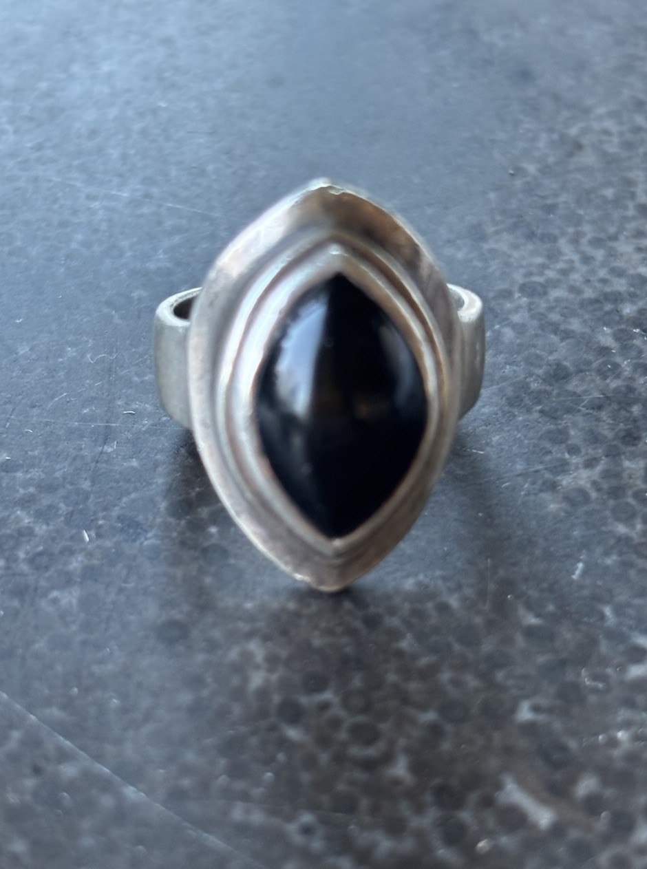 Sajen Sterling Silver Ring 925 Onyx Stone Size 6